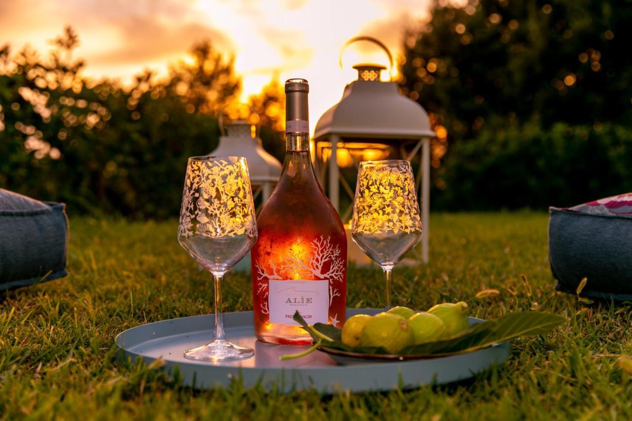 Il Mandorlo Fiorito Bed And Breakfast Ogliastro Cilento Εξωτερικό φωτογραφία