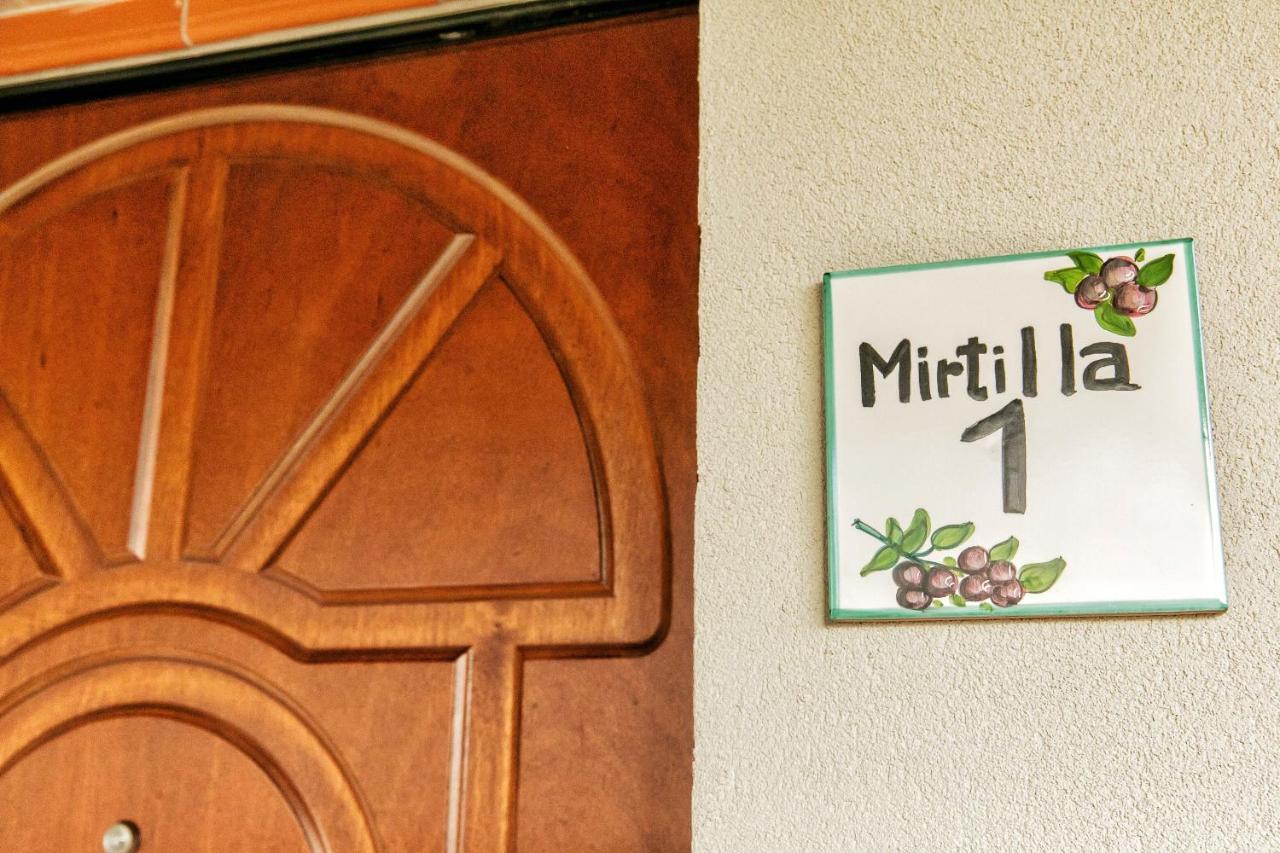 Il Mandorlo Fiorito Bed And Breakfast Ogliastro Cilento Εξωτερικό φωτογραφία