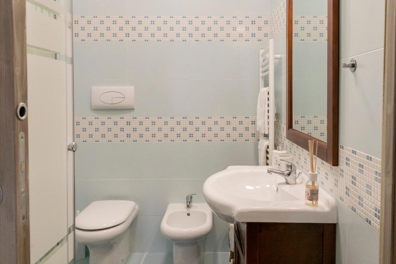 Il Mandorlo Fiorito Bed And Breakfast Ogliastro Cilento Εξωτερικό φωτογραφία